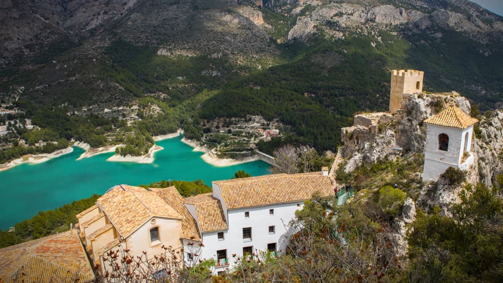 el-castell-de-guadalest